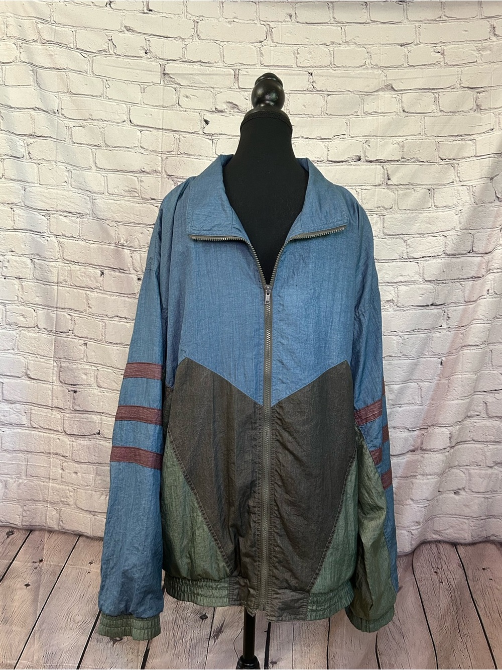 Men's Colorblock Zip Windbreaker Jacket in Blue, Green & Black